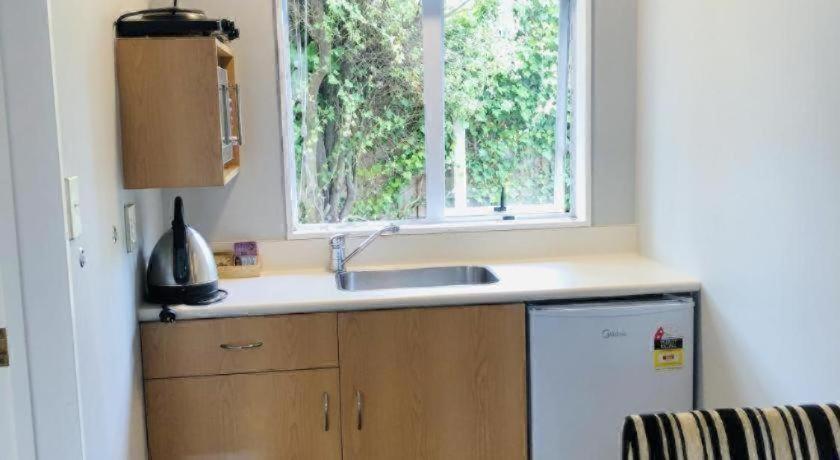 Christchurch Motel Motel 4*